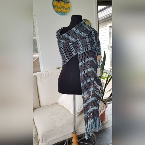 Gray and blue stripped long hand knit sparkling scarf with long fringe - Picture 2 of 5